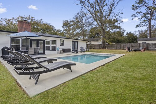 Rising Tides Hideaway!