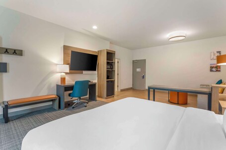 Comfort Suites Gatlinburg Downtown Convention Center - Image 102