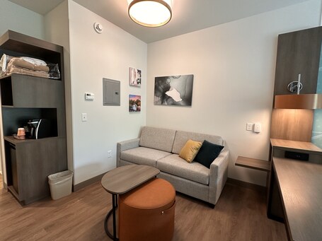 Comfort Suites Gatlinburg Downtown Convention Center - Image 45