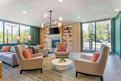 Comfort Suites Gatlinburg Downtown-Convention Center