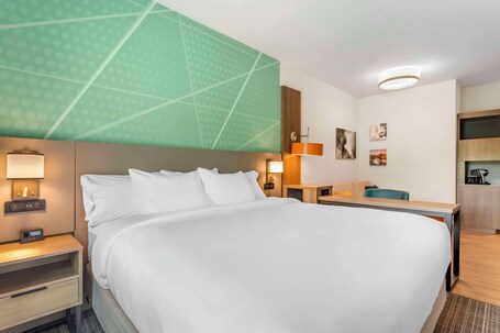 Comfort Suites Gatlinburg Downtown Convention Center - Image 66