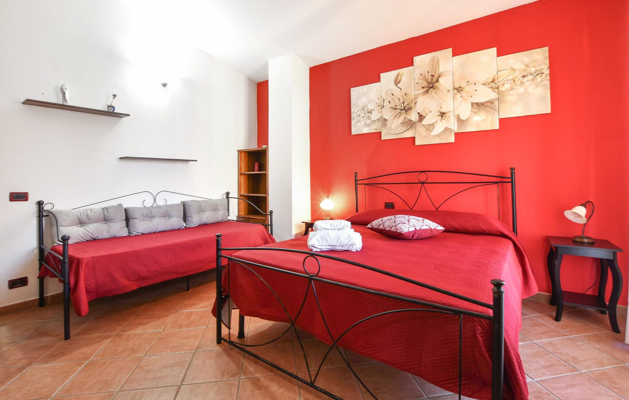 3 chambres, fer et planche à repasser, Wi-Fi gratuit