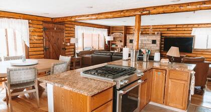 Missouri River Getaway- Riverfront