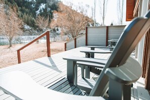 屋外ダイニングエリア