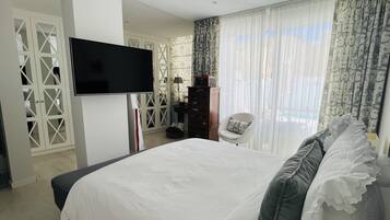 2 slaapkamers, een strijkplank/strijkijzer, wifi, beddengoed