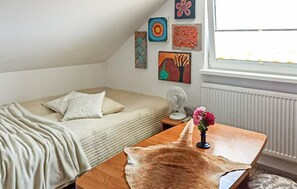 2 sovrum, strykjärn/strykbräda och gratis wi-fi