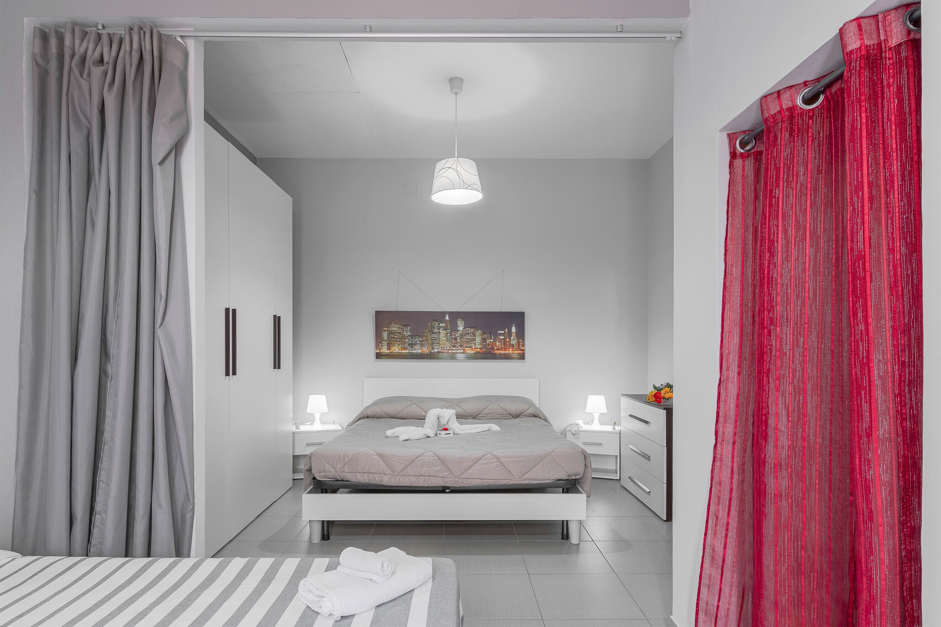 1 quarto, Wi-Fi de cortesia, roupa de cama