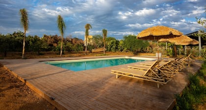 Villa 'Baglio Ballerino' with Private Pool, Wi-Fi and Air Conditioning