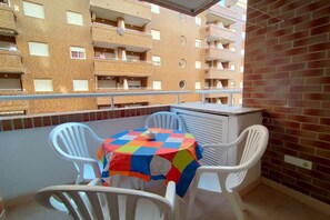 Outdoor dining - ACV - Costa Marfil I-2ª Linea Planta 2 sur (OROPESA)