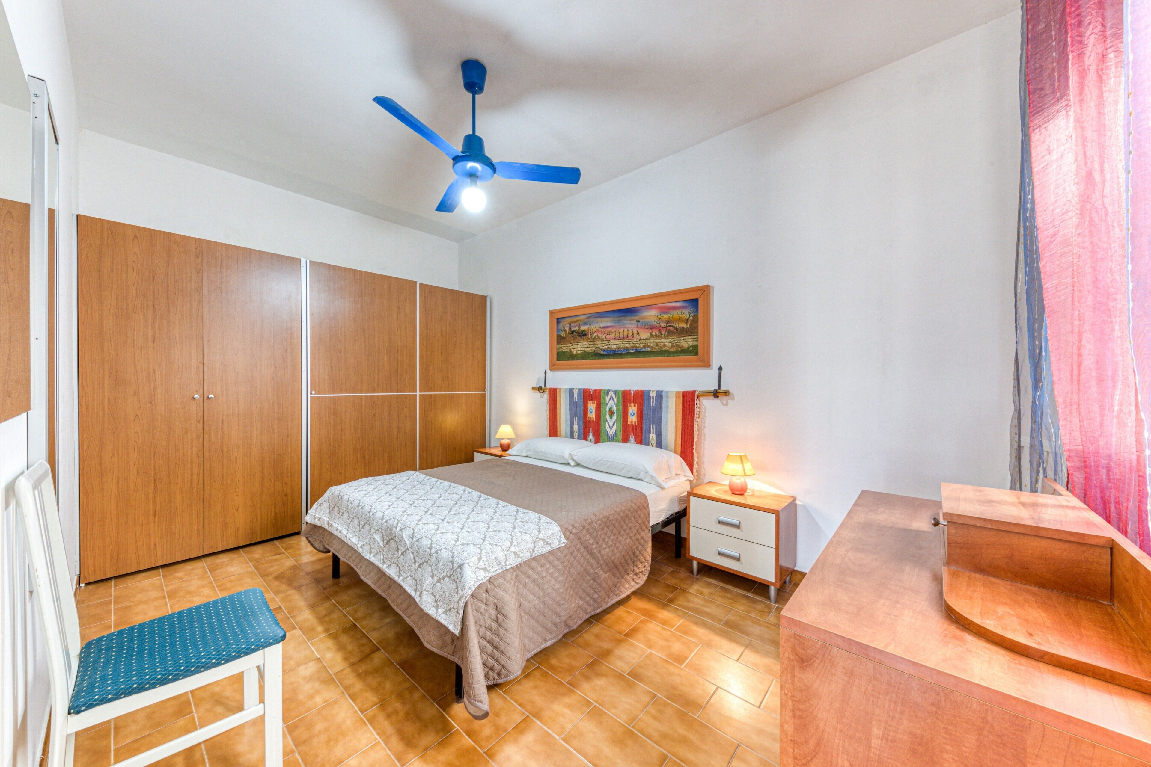 2 bedrooms, bed sheets