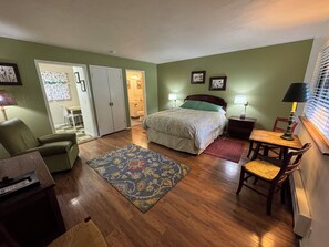 Rom – deluxe | Dundyner, wi-fi (inkludert) og sengetøy