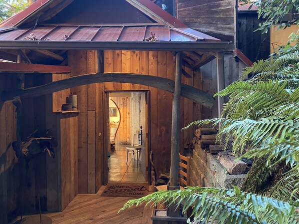 Exterior detail - Enjoy big Salish Sea views in a hand hewn tree-like home on Picnic Point Lake (Edmonds)