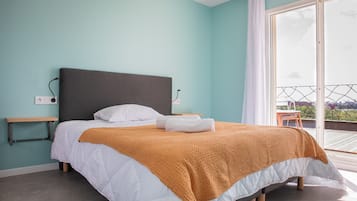 In-room safe, individually decorated, individually furnished, desk