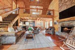 TV connectée, cheminée, jeux vidéo, livres