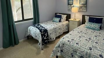 2 bedrooms, iron/ironing board, WiFi, bed sheets