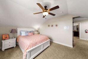 5 bedrooms, iron/ironing board, free WiFi, bed sheets - A Dunes Oasis | Private Pool | Near Sand Hollow (Hurricane)