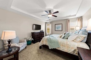 5 chambres, fer et planche à repasser, Wi-Fi gratuit, draps fournis