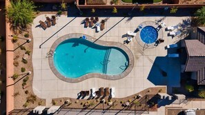 Pool - Cactus Rose | Multi-Suite Home | Private Hot Tub (Washington)