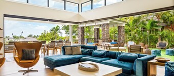 Spectacular View Home for 24!!Ocean, Mountain, golf views! 5min from Poipu beach