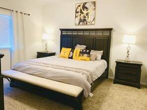 3 bedrooms, desk, free WiFi, bed sheets
