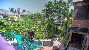 Exterior - The Melo Hotel  (Keroboken Kelod)