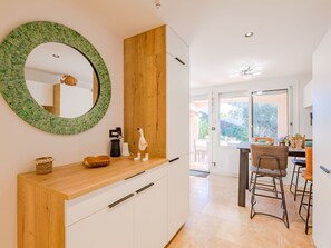 Interior - Les Coteaux de la Nartelle by Interhome (Sainte Maxime)