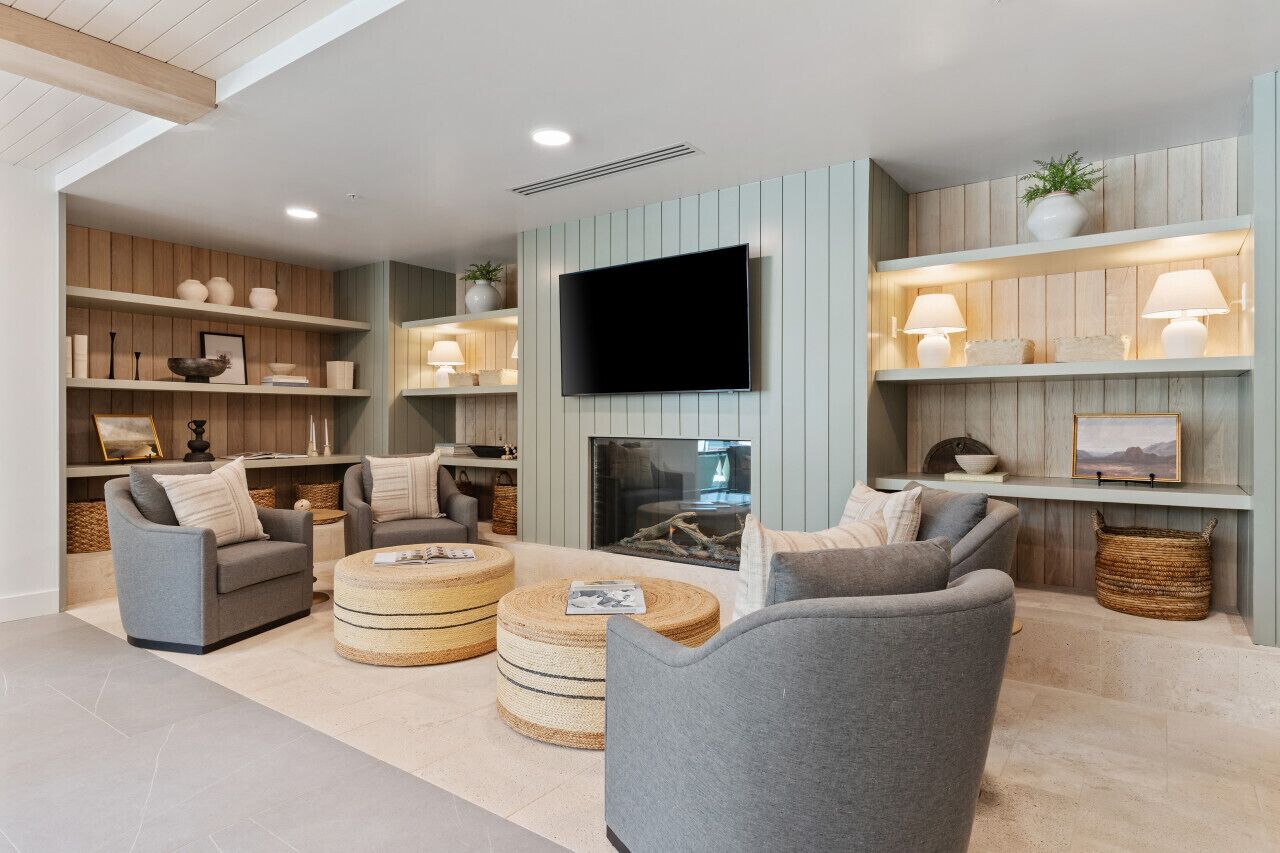 Smart TV, fireplace, video games