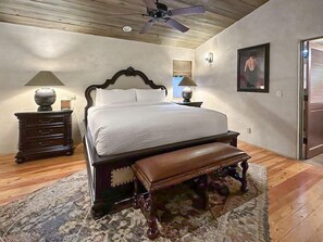 4 Schlafzimmer, Bügeleisen/Bügelbrett, WLAN, Bettwäsche