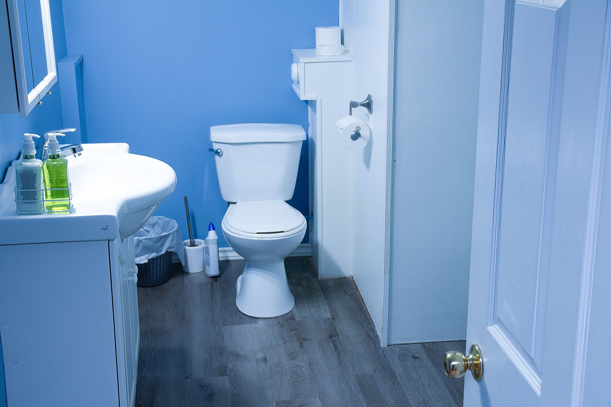 Towels, toilet paper