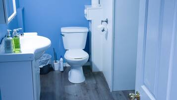 Towels, toilet paper