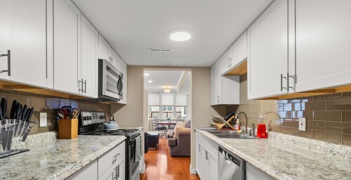 Springs Townhome with Community Pool!