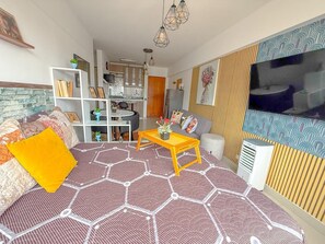 Smart TV - Exclusive in Miraflores, Prime Location (Lima)