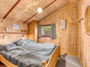 2 bedrooms, internet
