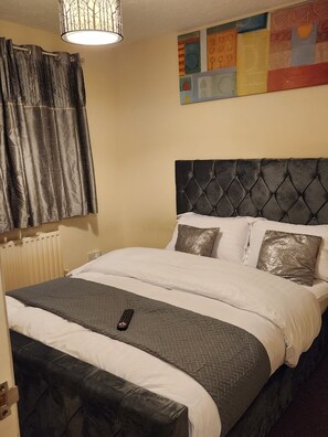 3 chambres, Wi-Fi, literie fournie