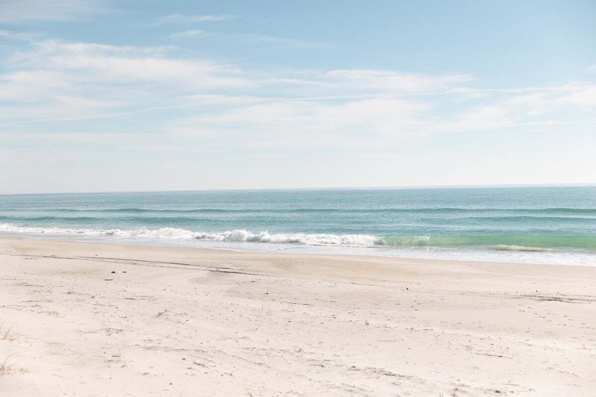 Beach nearby, sun loungers