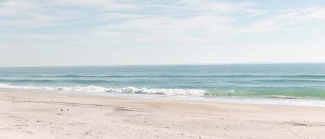Plage à proximité, chaises longues