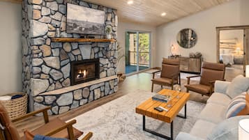 Smart TV, fireplace, video games
