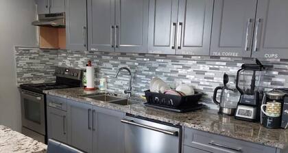 3 minutes to the lake for. lower suite with separate entrance.