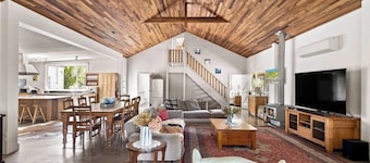 Wisteria Vines Estate Rustic Elegance by the Coast