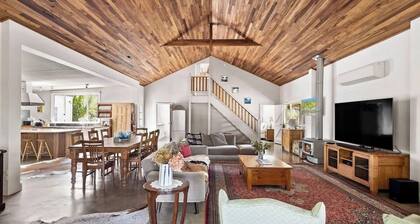 Wisteria Vines Estate Rustic Elegance by the Coast