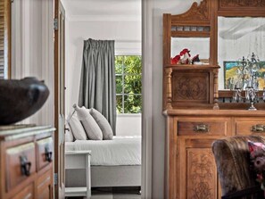 3 chambres, fer et planche à repasser, Wi-Fi, literie fournie