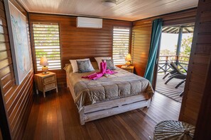 9 chambres, fer et planche à repasser, Wi-Fi, draps fournis