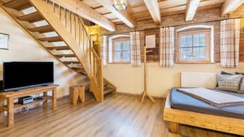 Fernseher, Stereoanlage