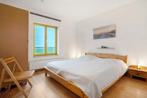 3 camere, ferro/asse da stiro, Wi-Fi gratuito