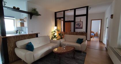 Ferienwohnung 'Ferienhaus Sonnenschein' mit privater Terrasse, privatem Garten und WLAN