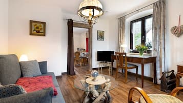 Fernseher, Stereoanlage