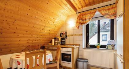 Ferienwohnung "Buchhaus Vier - Dachgeschoss" mit Gemeinschaftsterrasse und WLAN