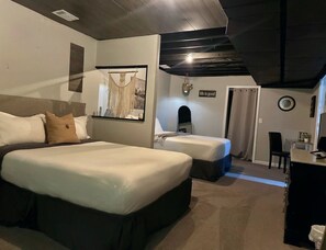 5 chambres, bureau, fer et planche à repasser, Wi-Fi gratuit