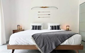 4 dormitorios, escritorio, tabla de planchar con plancha y wifi