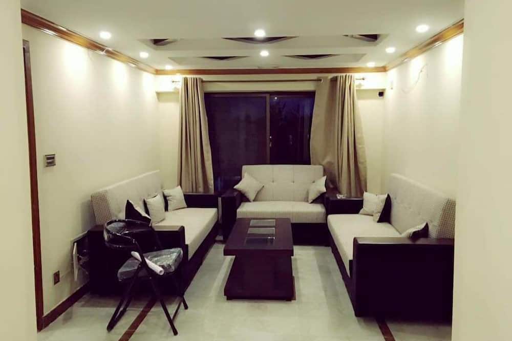 Pak Guest House G-8